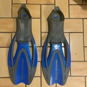 U.S DIVERS pro flex snorkeling diving swim water fins Size M 6.5 - 8